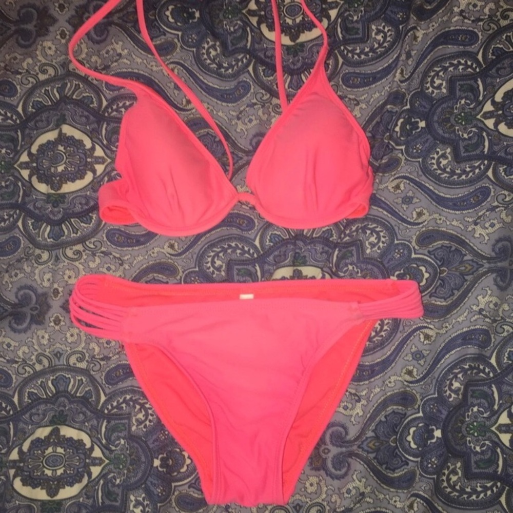 Aeropostale  Hot pink bikini set
